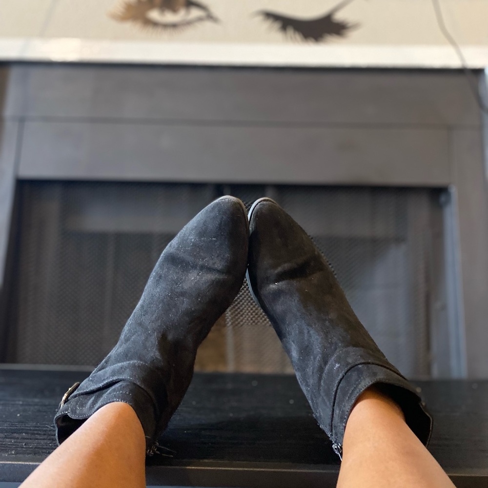 Forever 21 Booties size 7